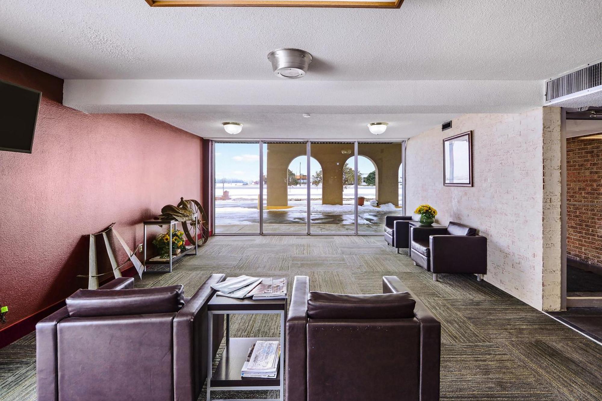 Oyo Hotel Goodland Ks Hwy 24 Dış mekan fotoğraf