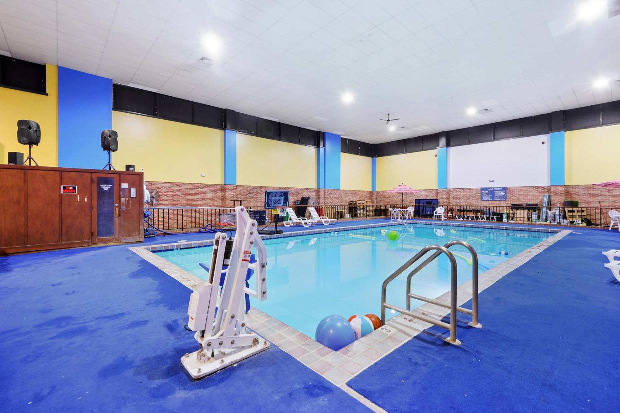 Oyo Hotel Goodland Ks Hwy 24 Dış mekan fotoğraf
