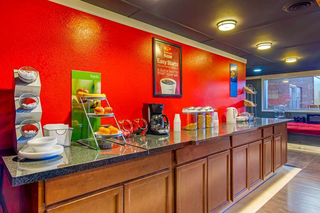 Oyo Hotel Goodland Ks Hwy 24 Restoran fotoğraf